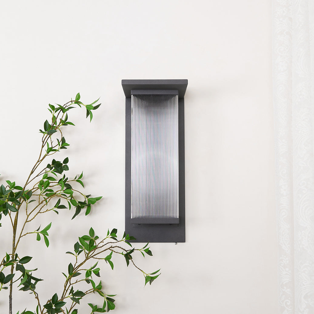 Oleron Box Outdoor Wall Lamp