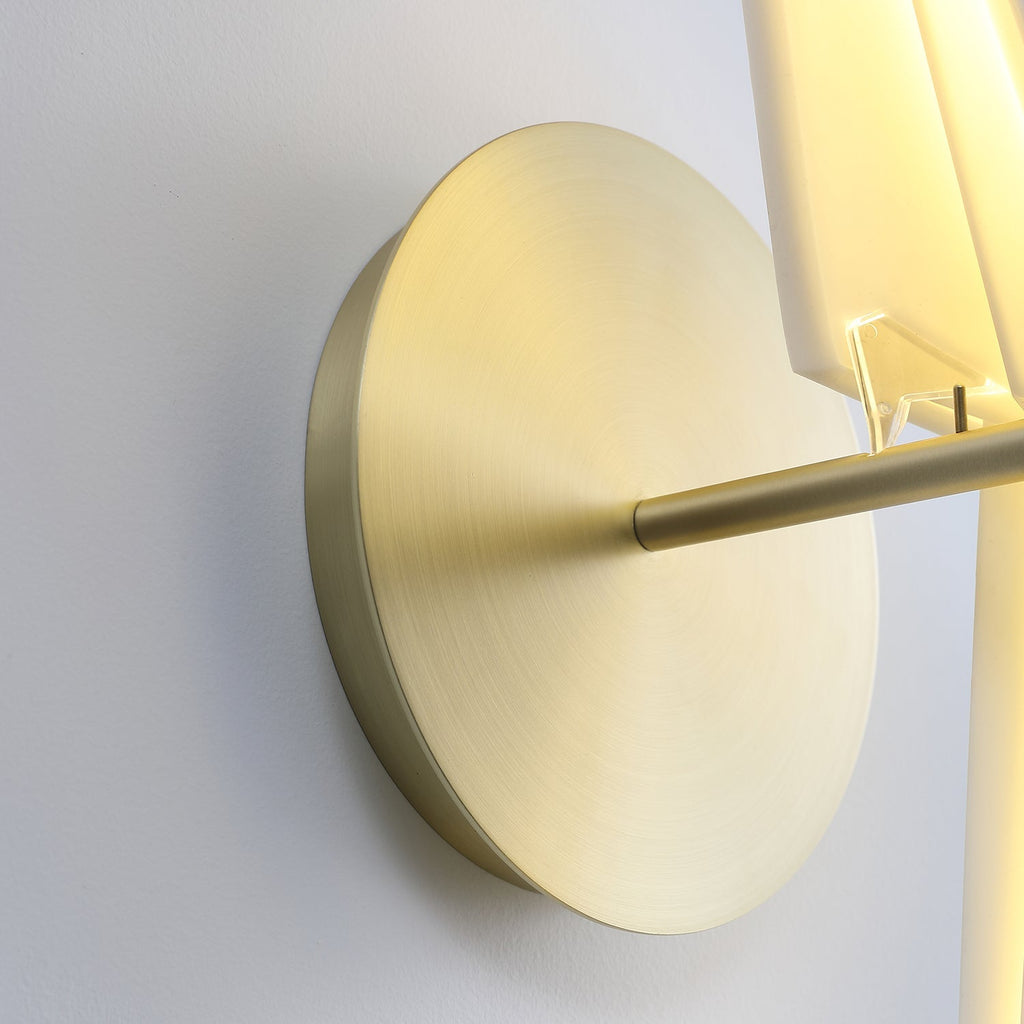 Perching Bird Wall Lamp