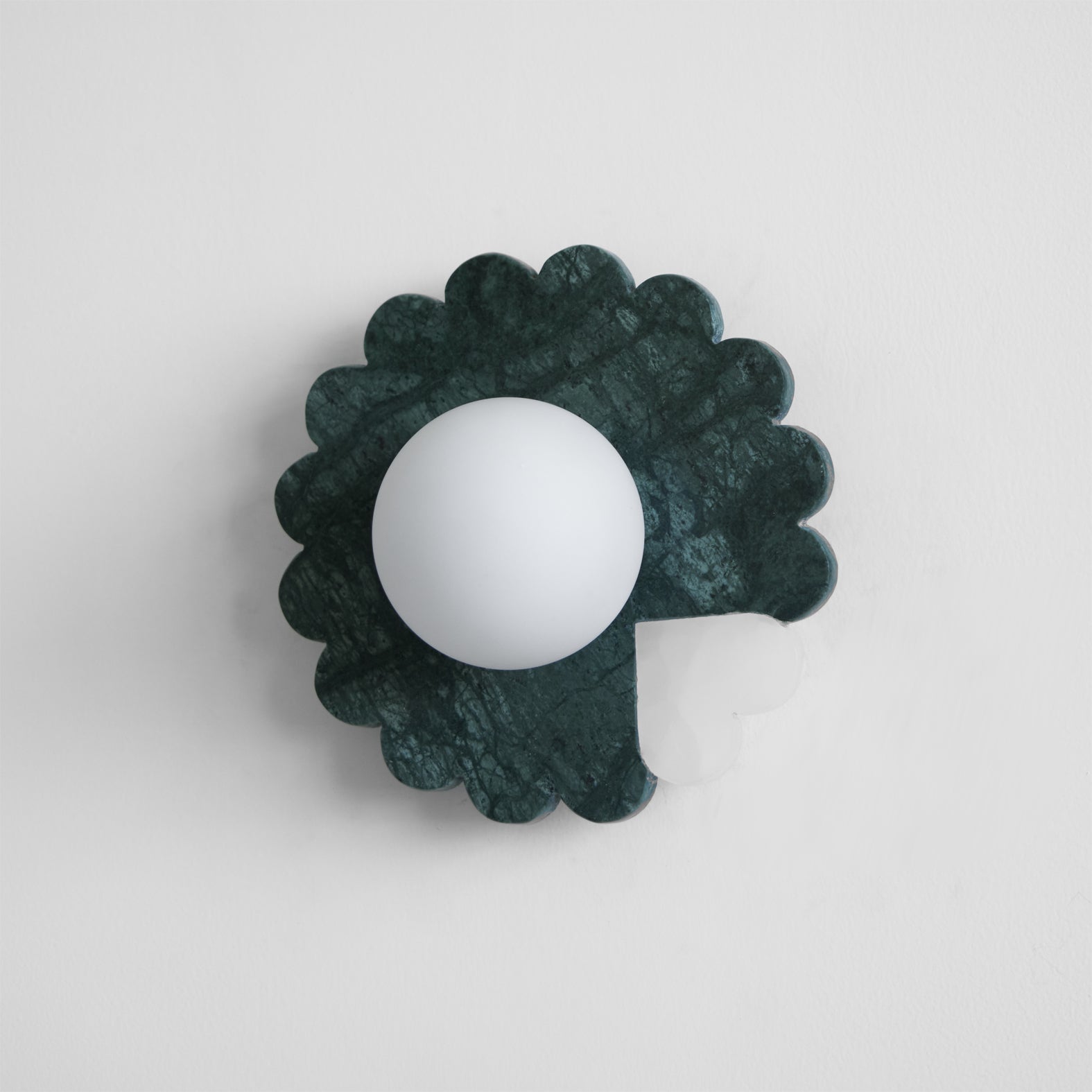 Petal Marble Wall Lamp