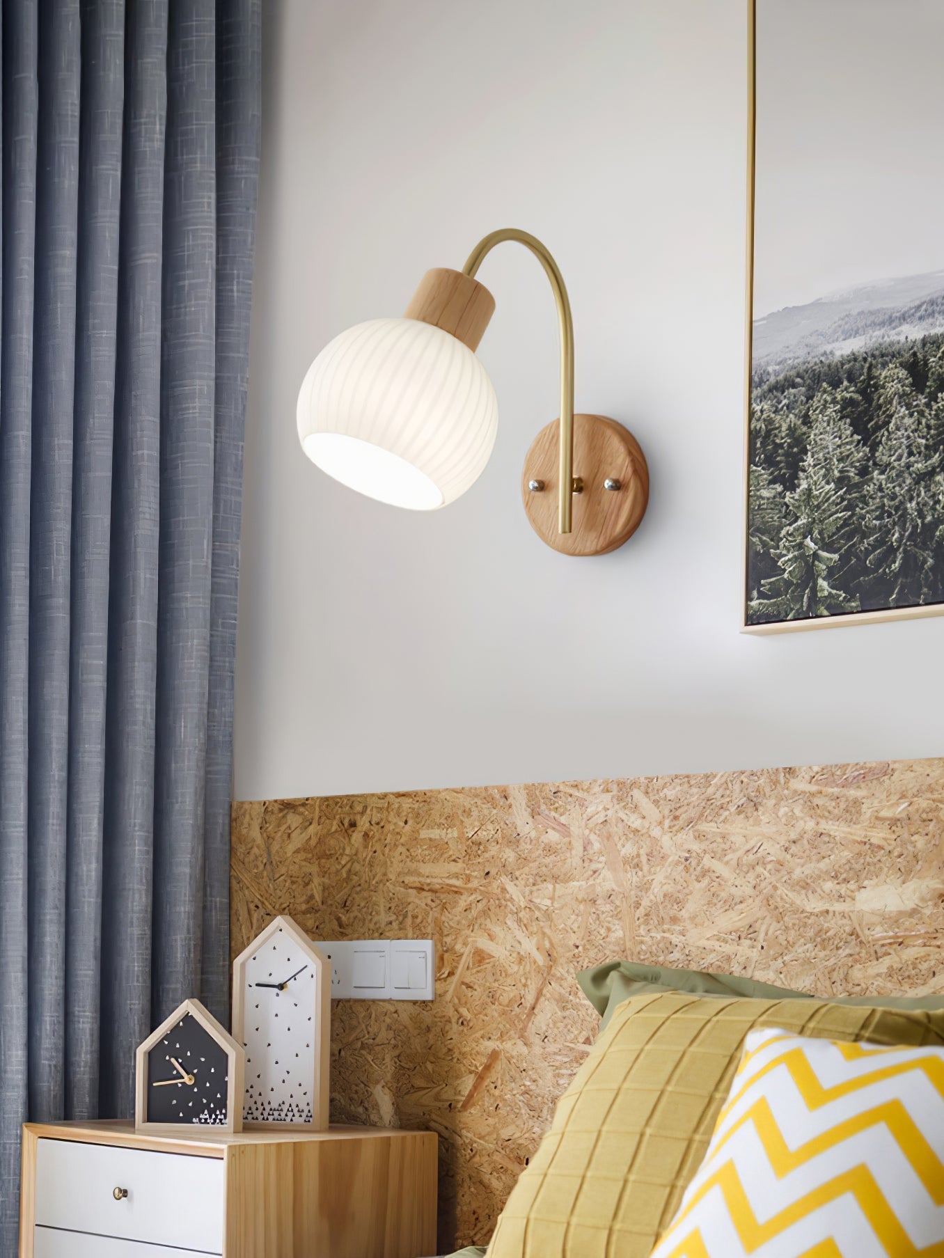 Petaluma Wall Light
