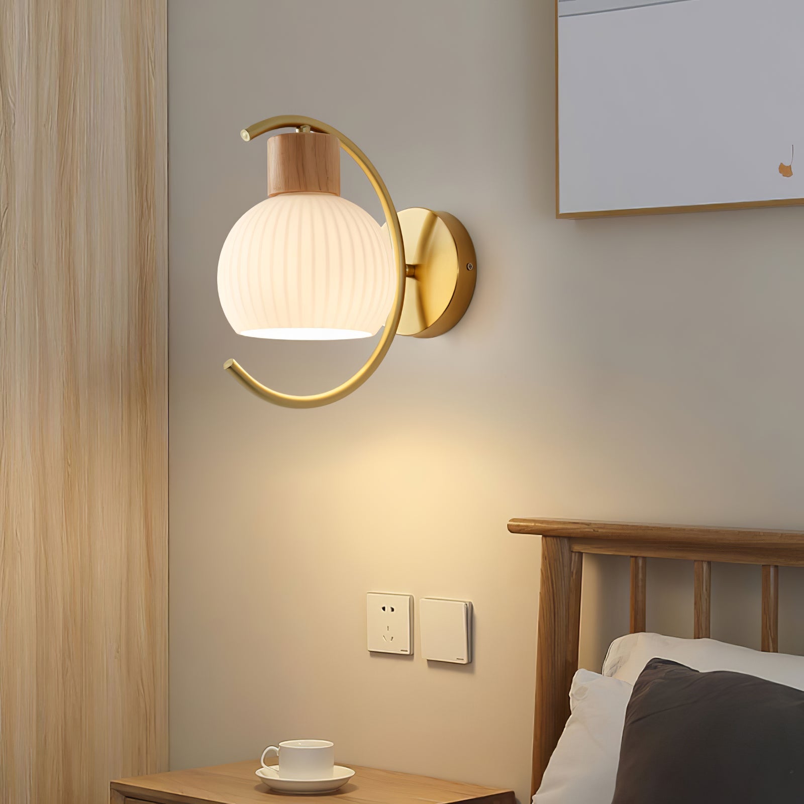 Petaluma Wall Light