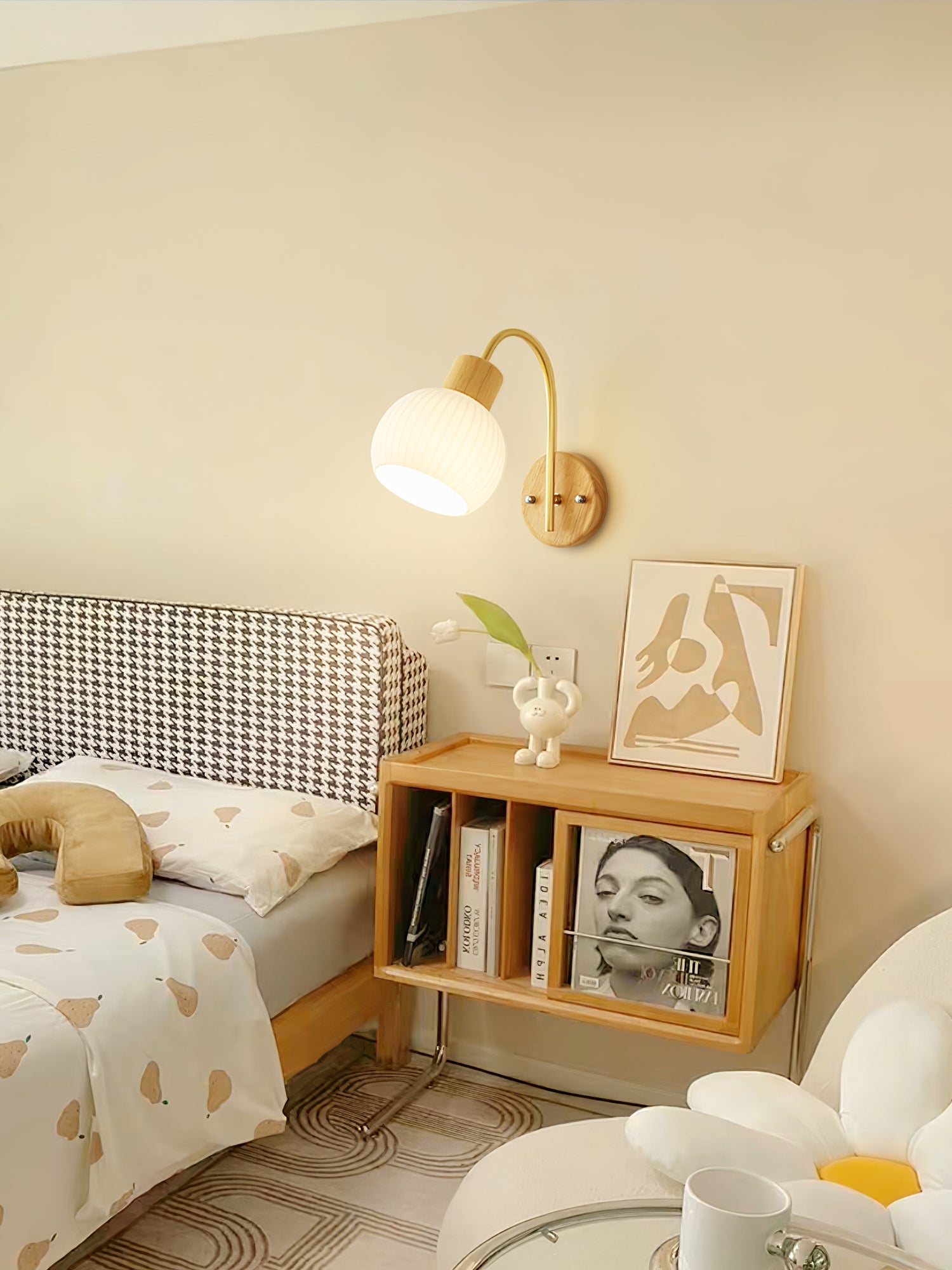Petaluma Wall Light