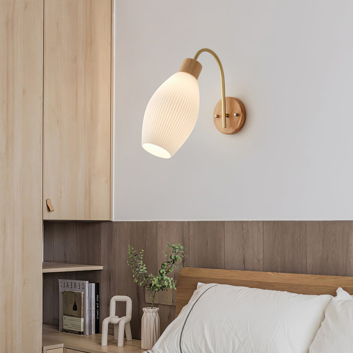 Petaluma Wall Light