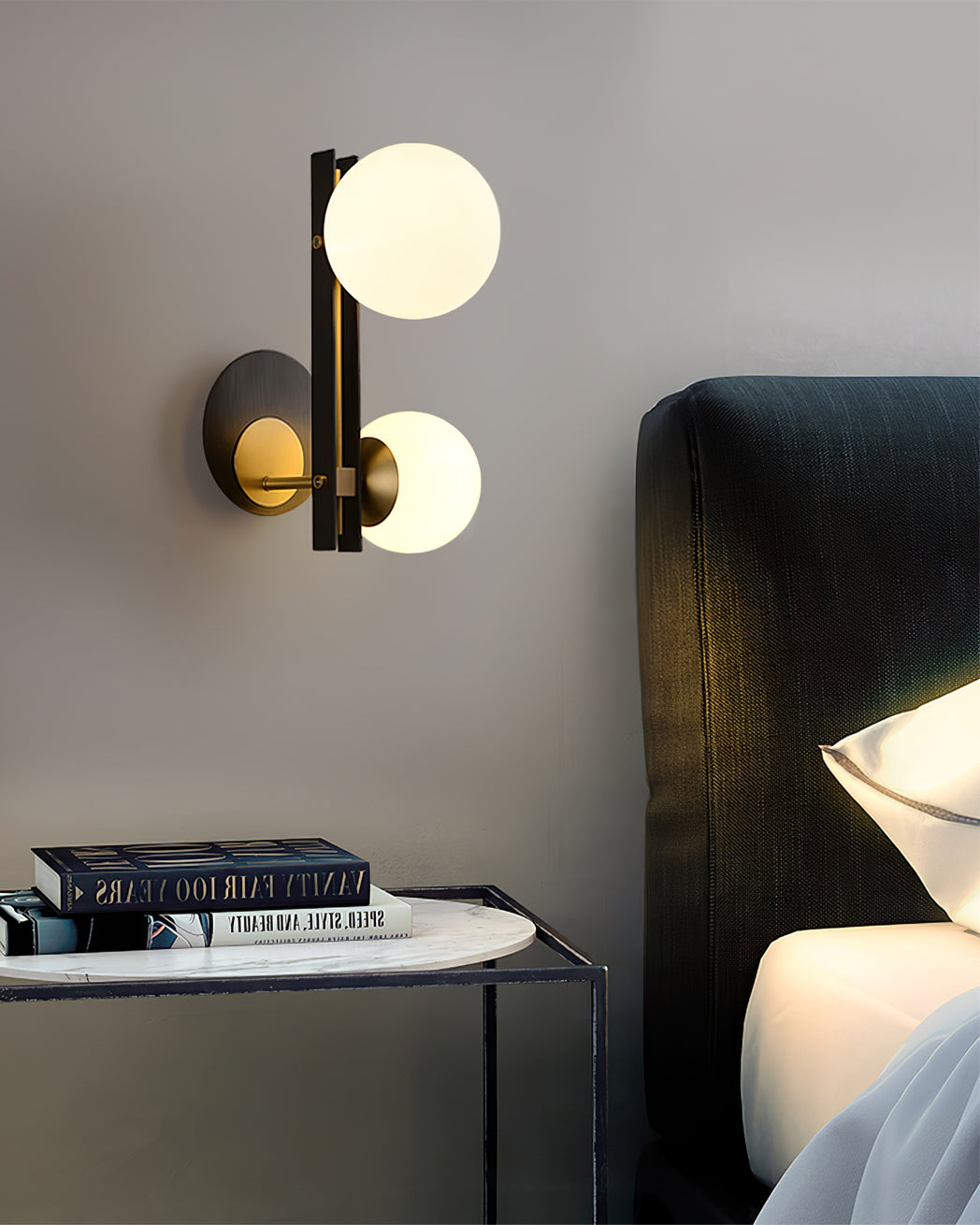 Planeta Wall Light