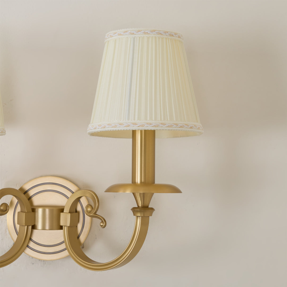 Pleated Brass Wall Lamp