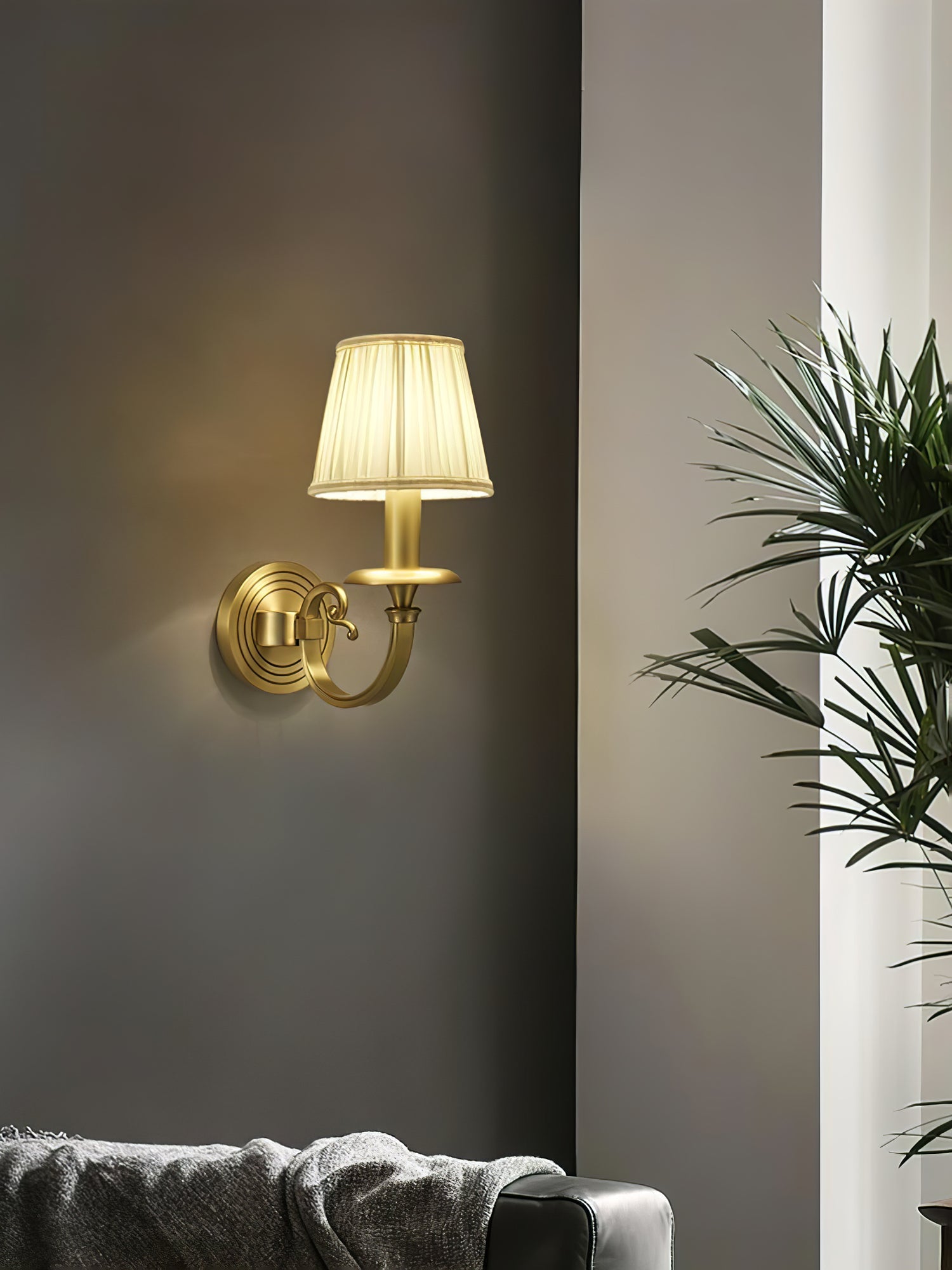 Pleated Brass Wall Lamp