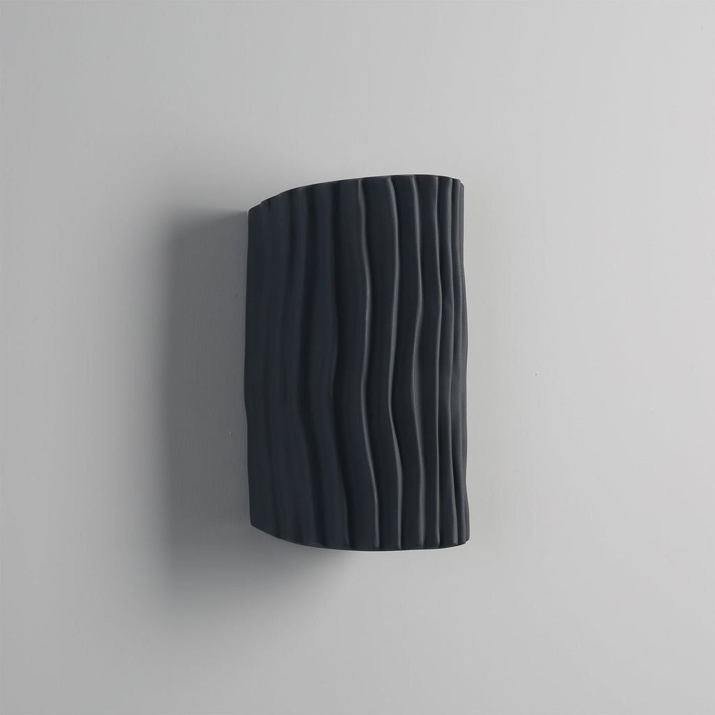 Pleated Resin Wall Lamp
