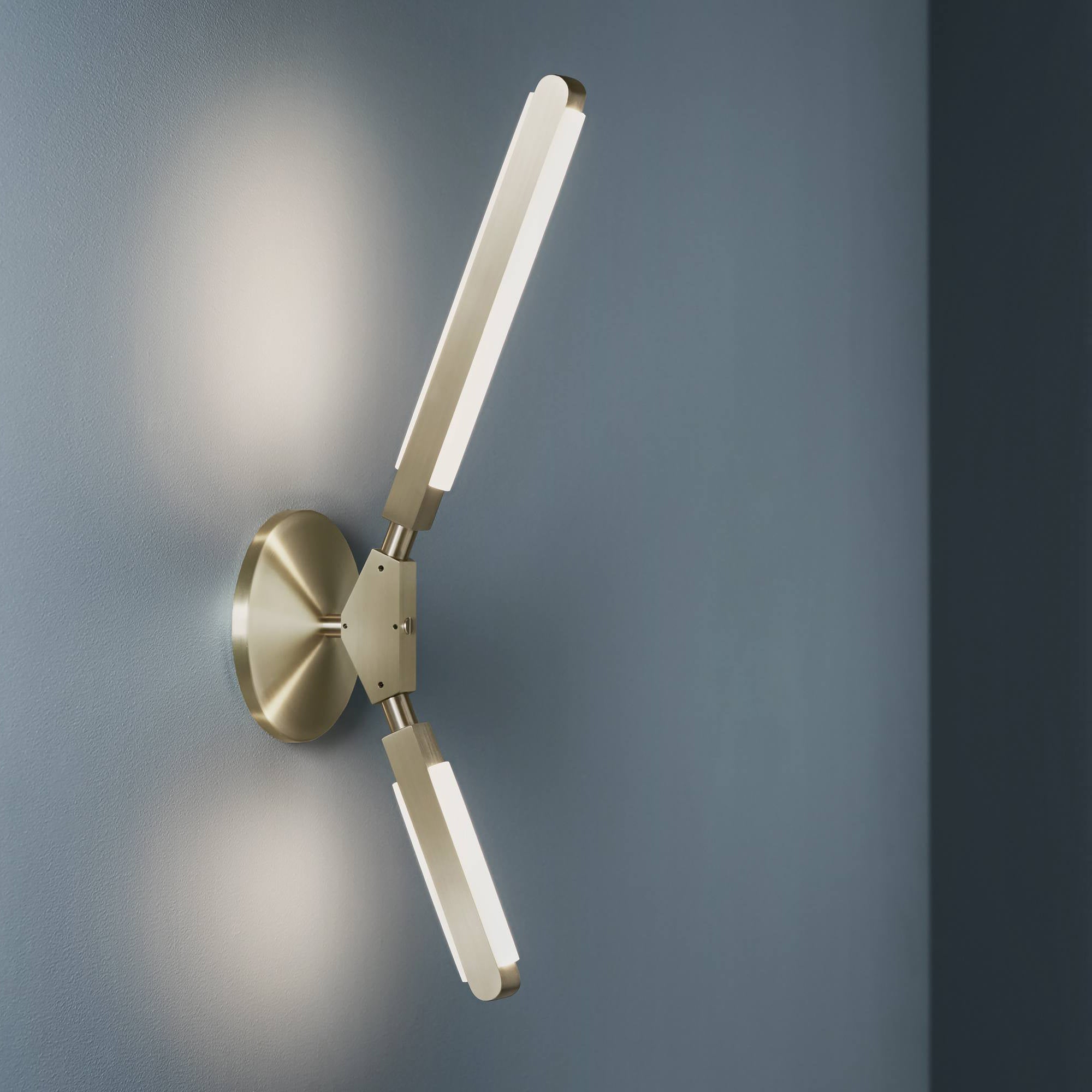 Pris K Wall Lamp