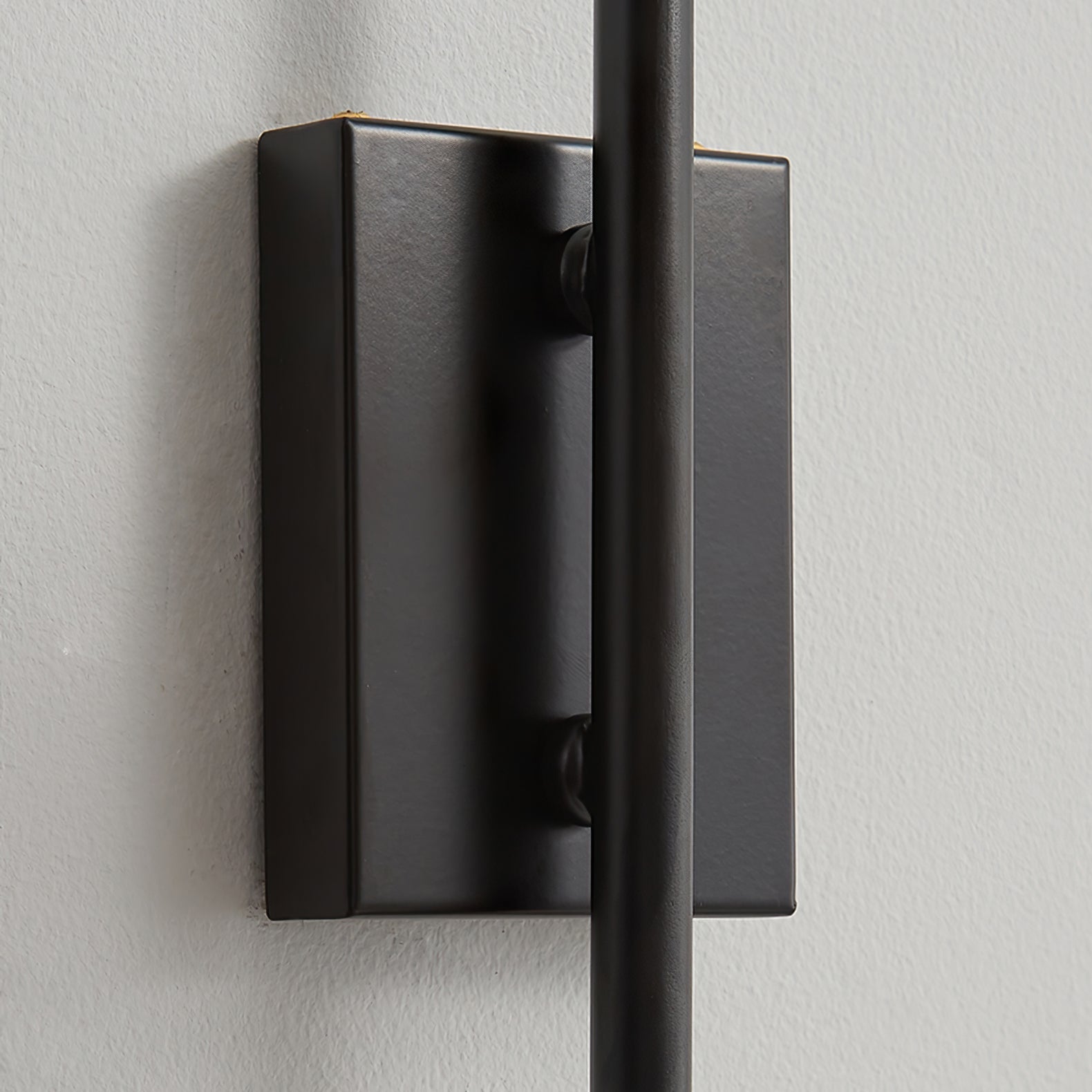 Riankh Plug In Wall Sconce