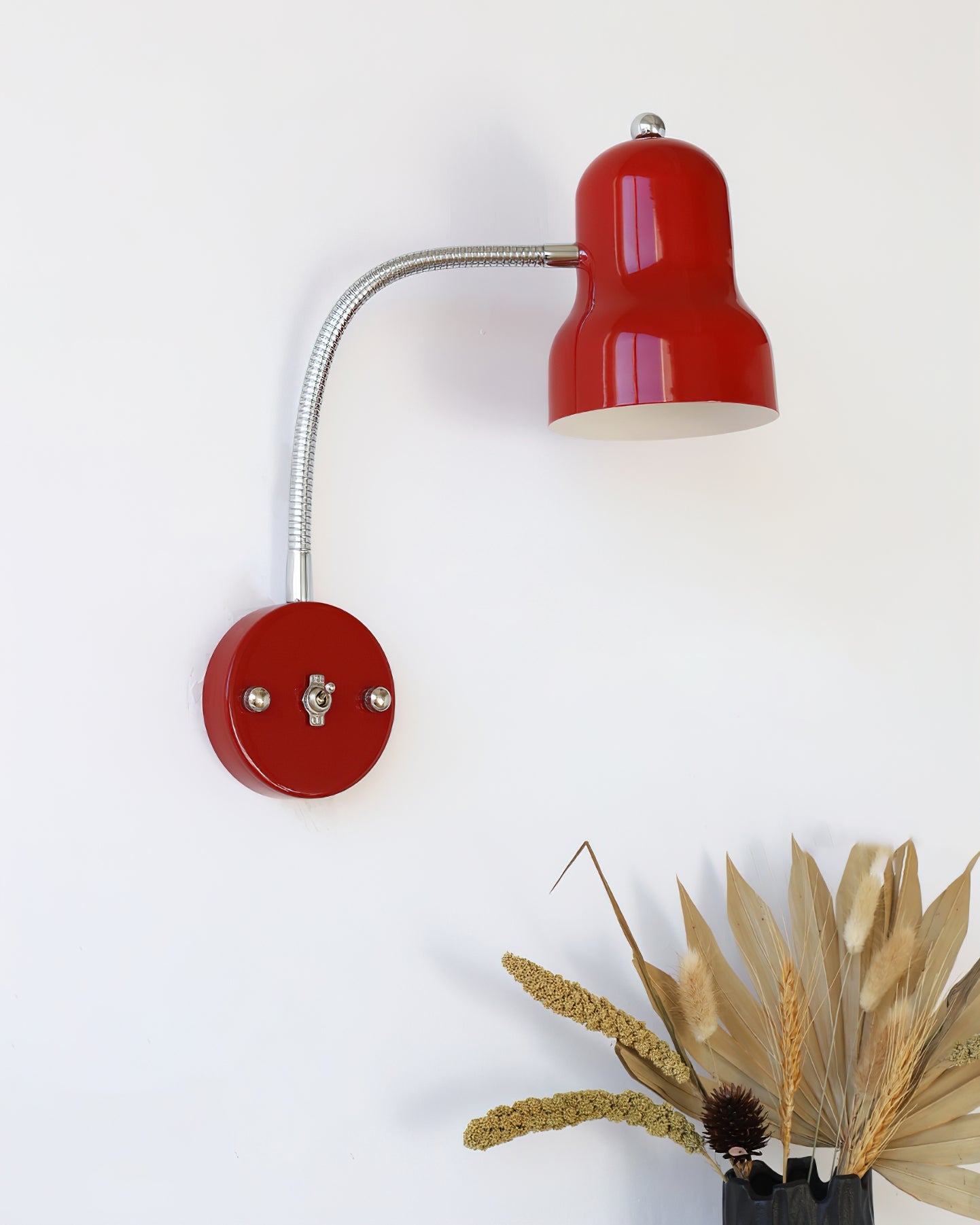 Richard Wall Lamp