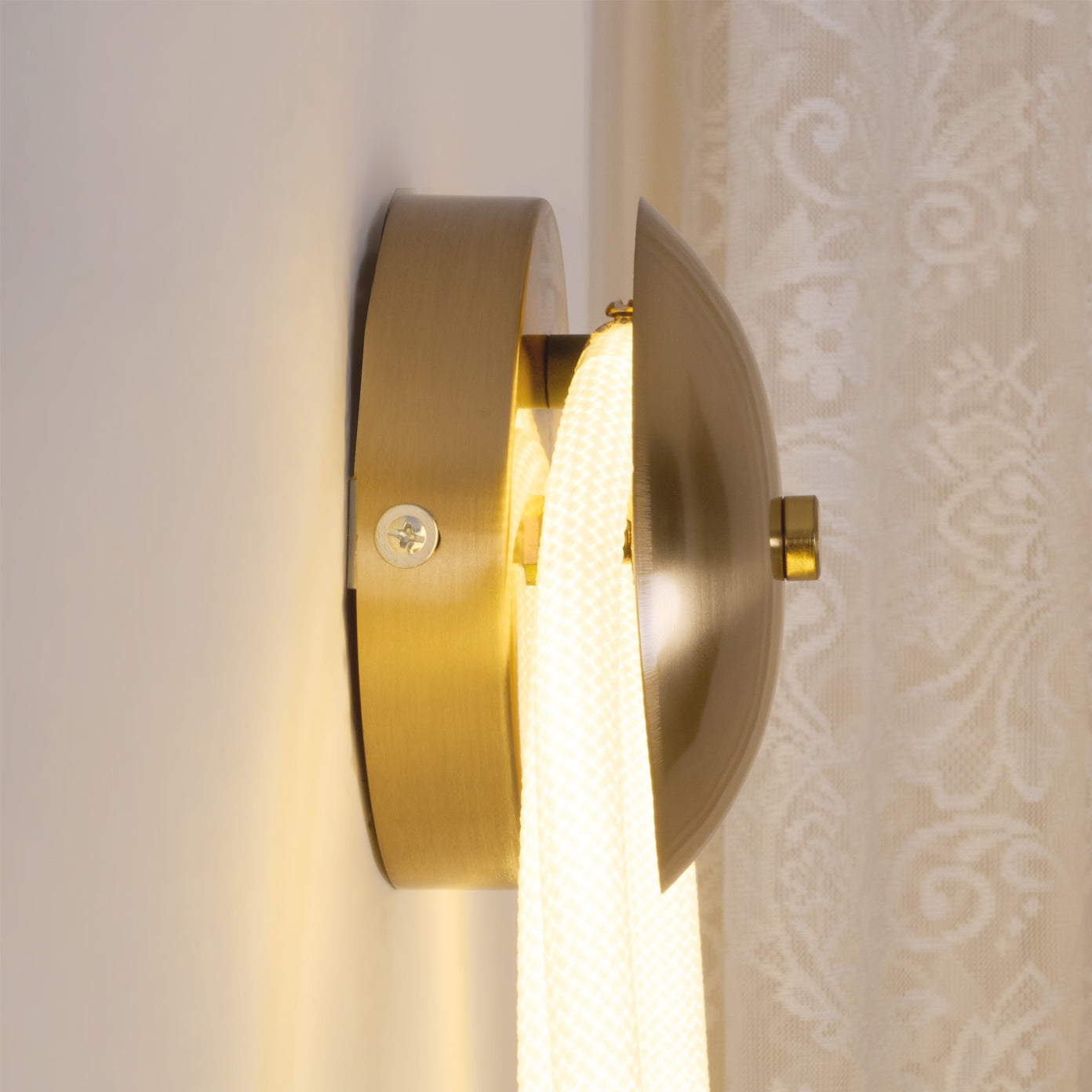 Rigel Wall Lamp