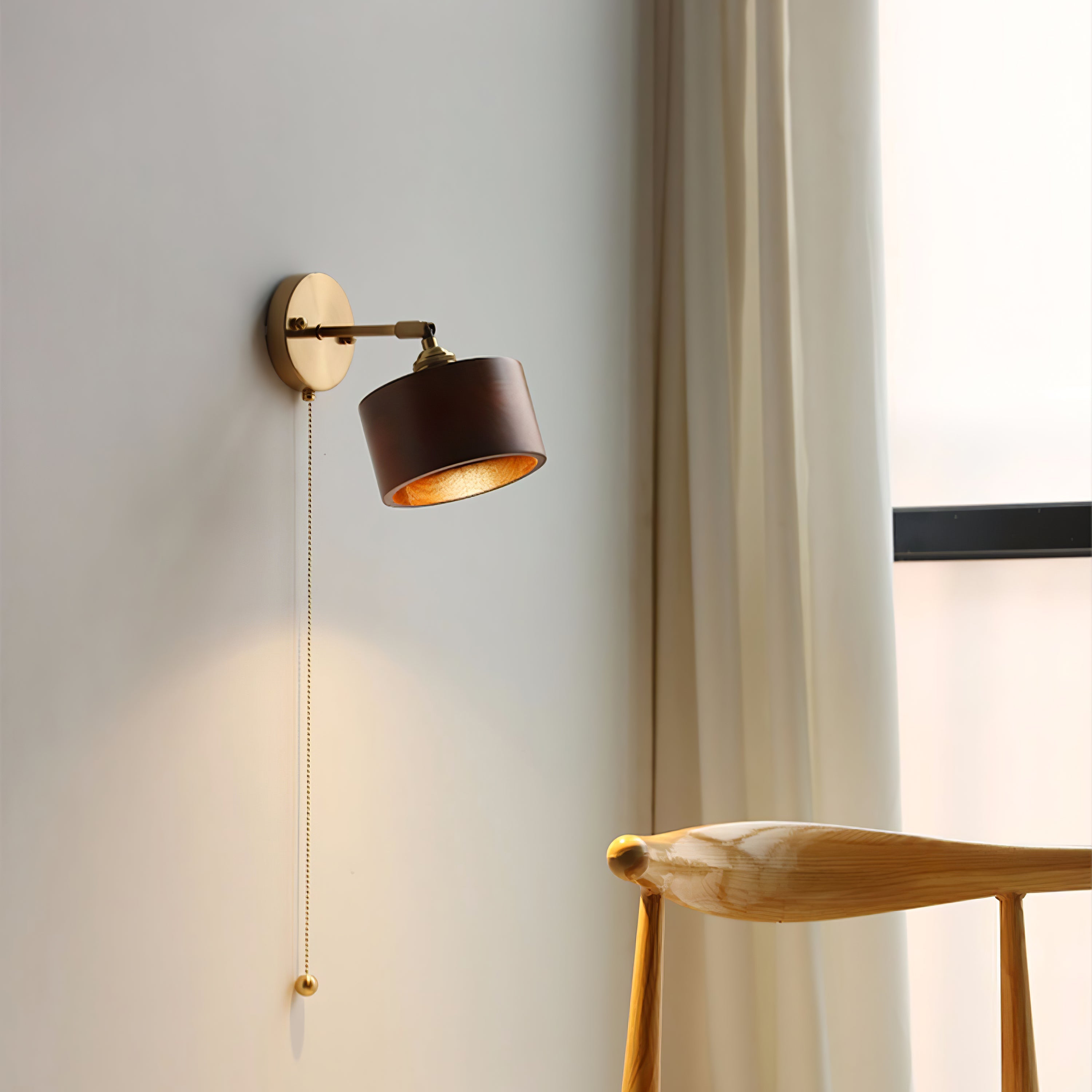 Rotatable Wooden Wall Lamp