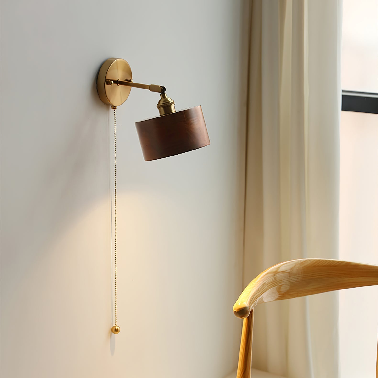 Rotatable Wooden Wall Lamp