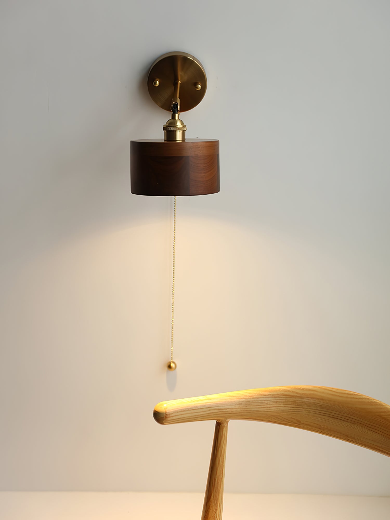 Rotatable Wooden Wall Lamp