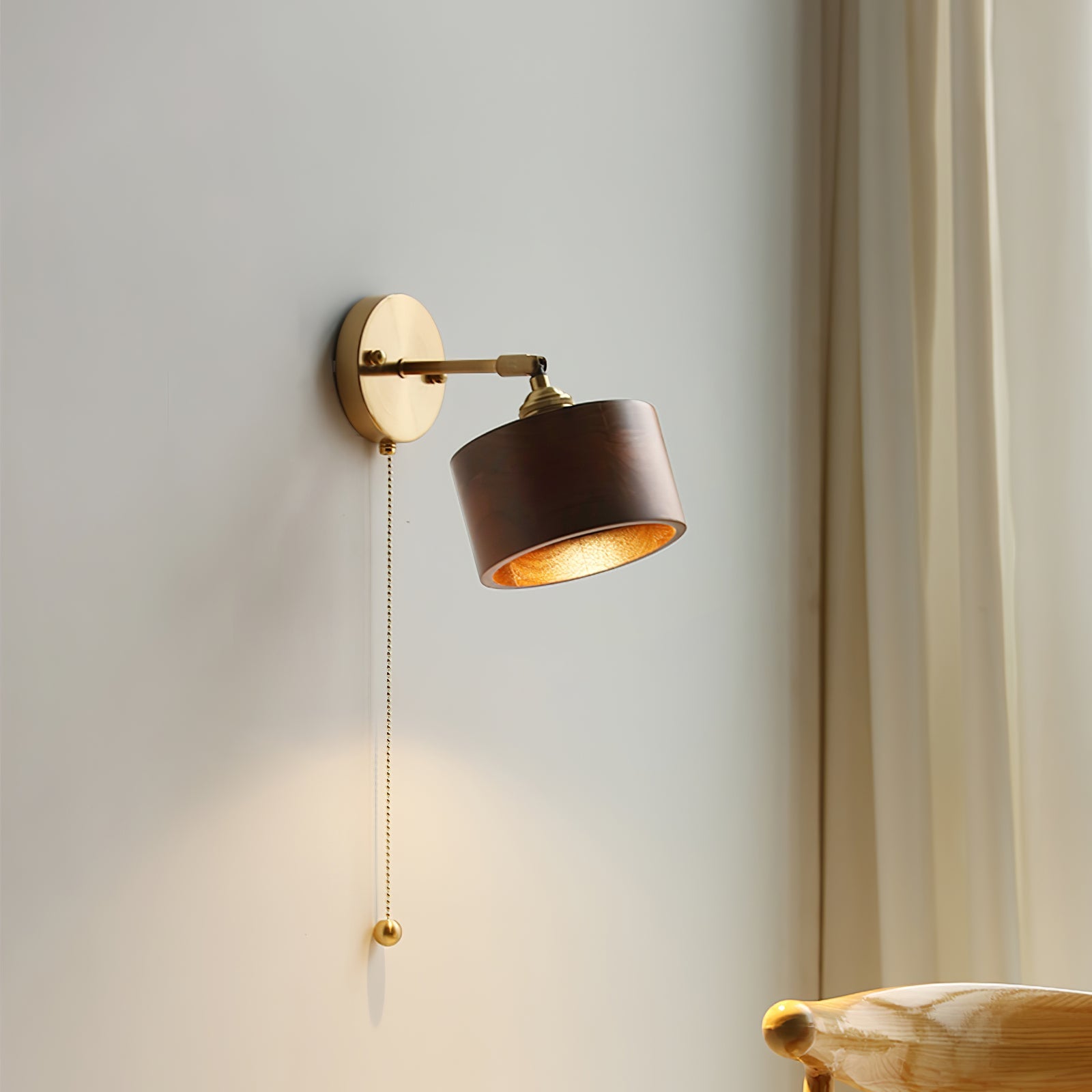 Rotatable Wooden Wall Lamp