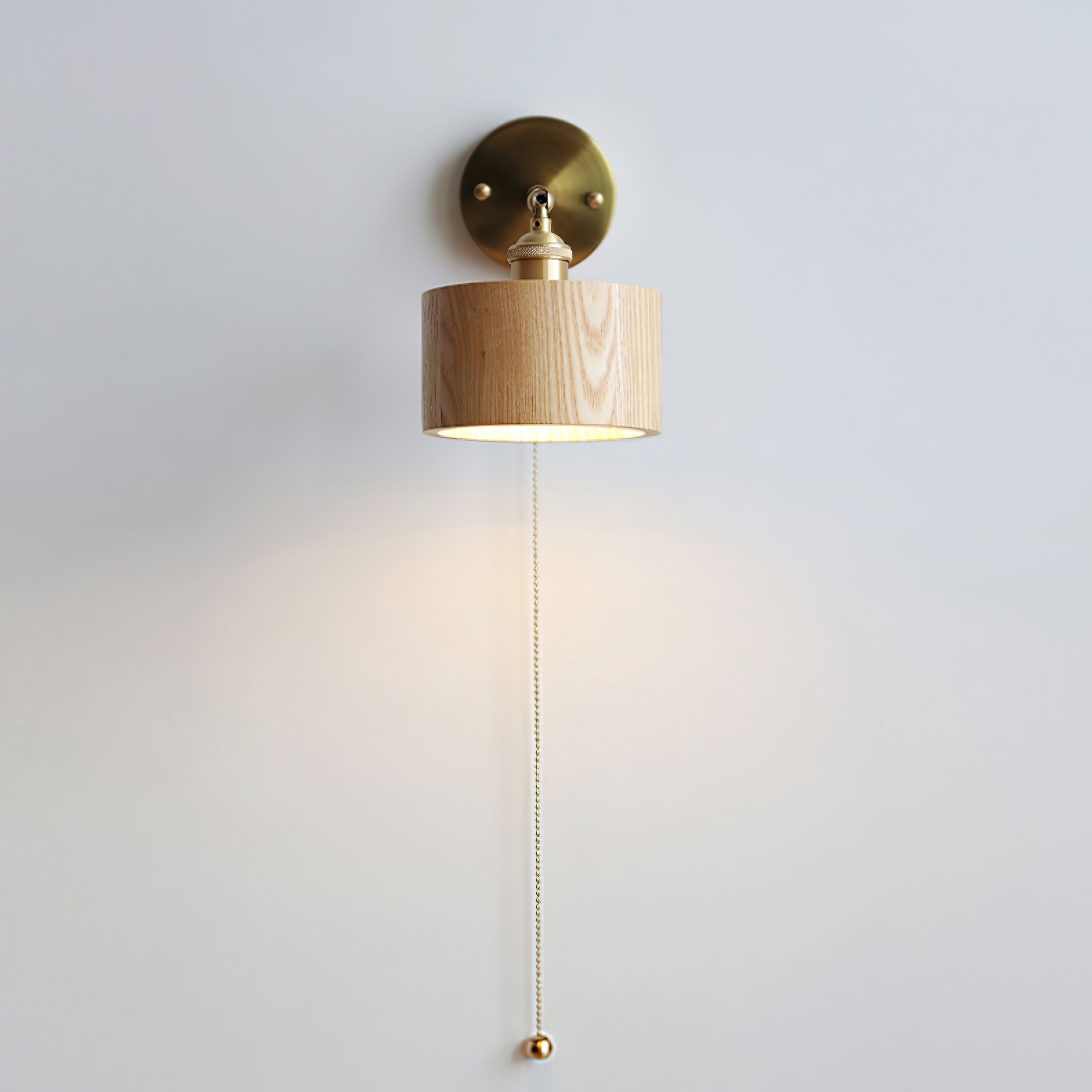 Rotatable Wooden Wall Lamp