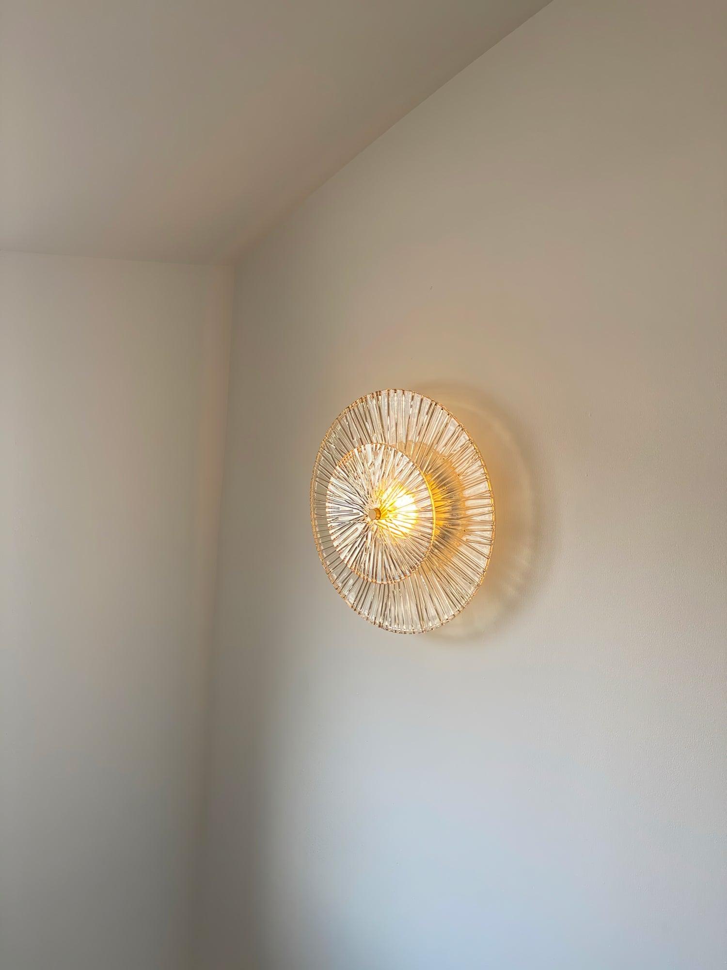 Round Crystal Wall Lamp