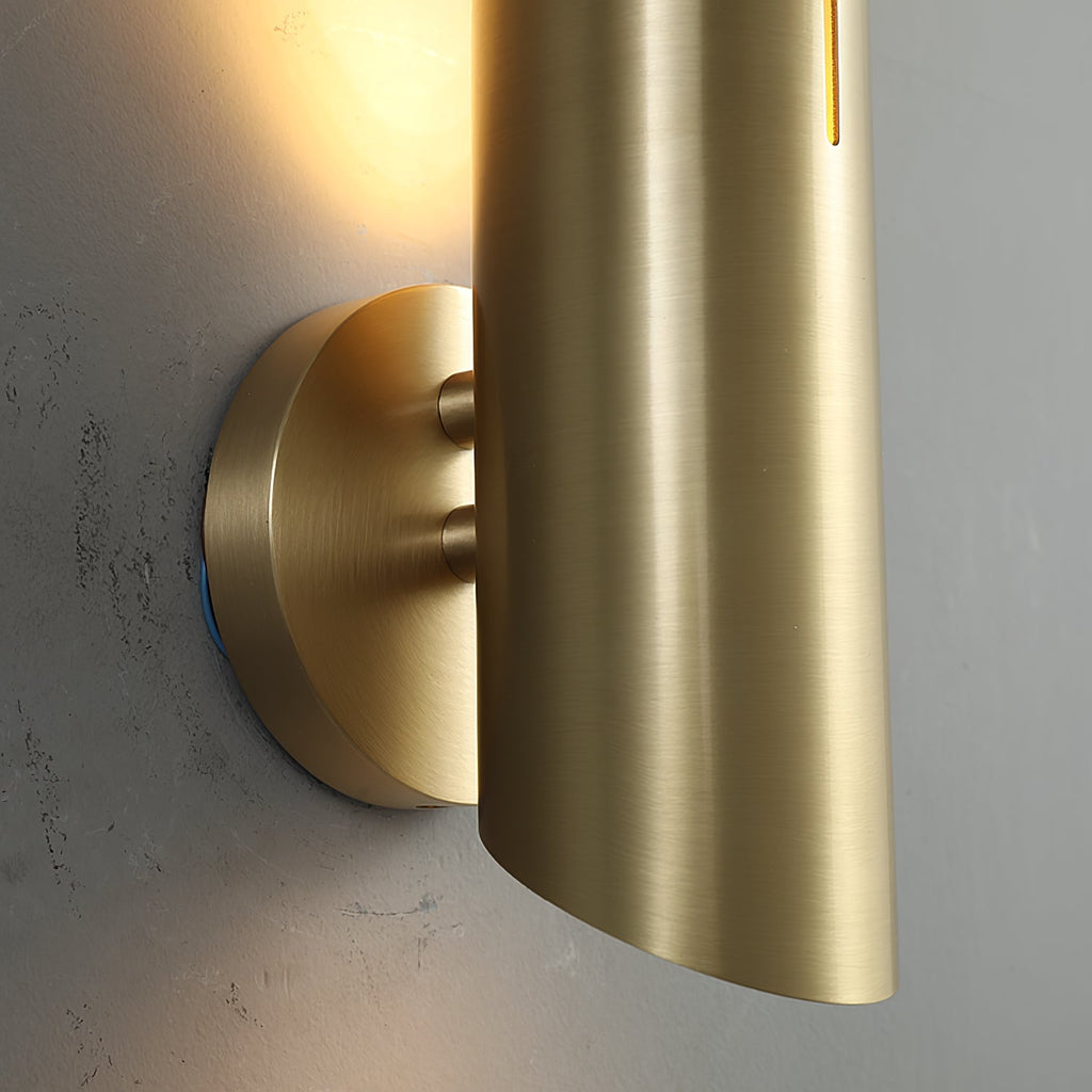 Salvatore Wall Lamp