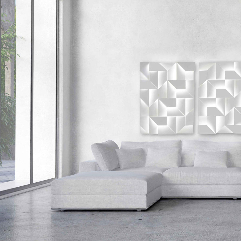 Shadows Wall Lamp