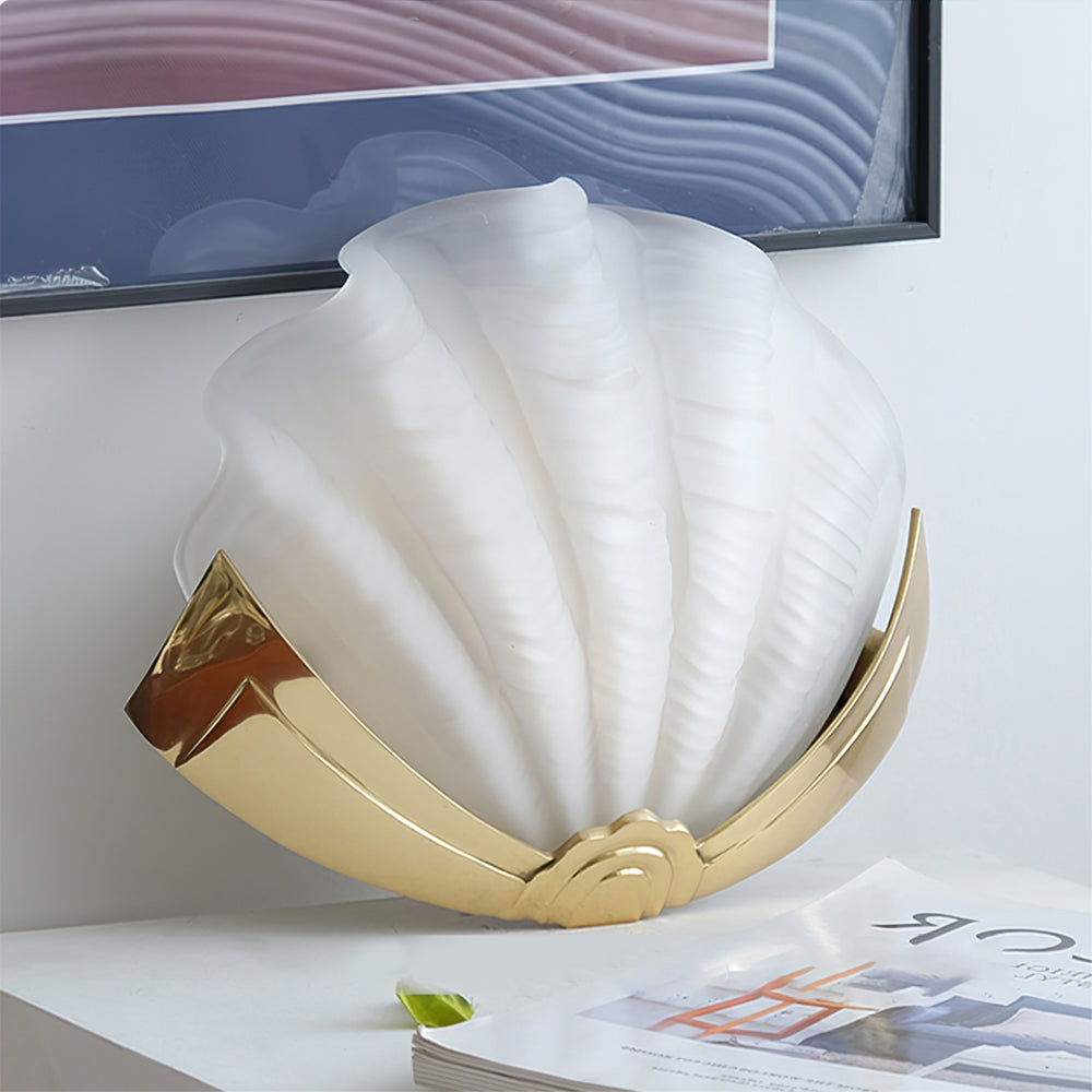 Shell Brass Wall Lamp