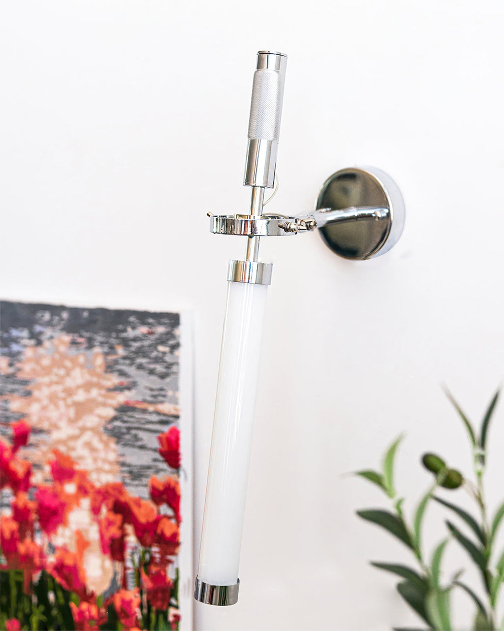 Skylark Wall Lamp