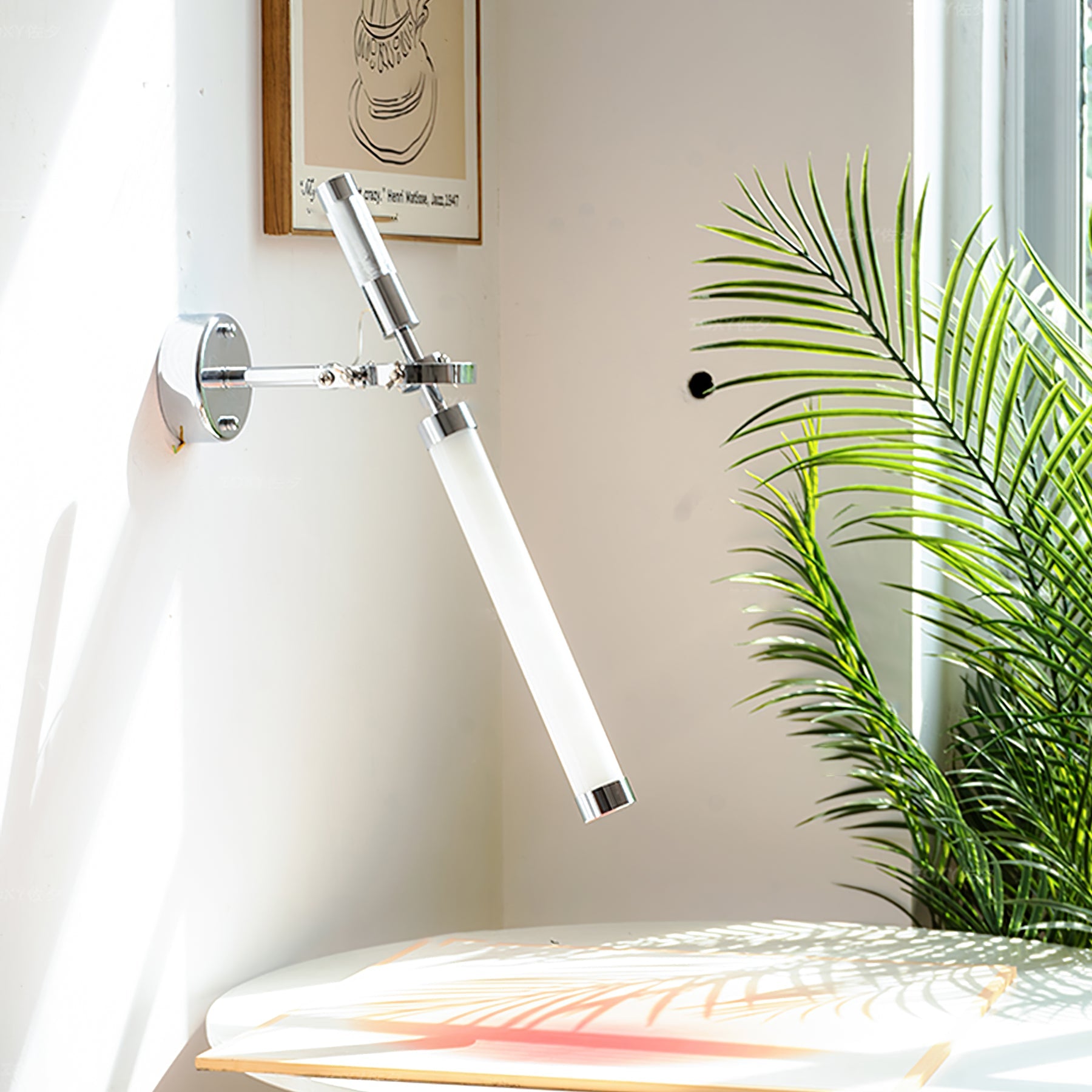 Skylark Wall Lamp