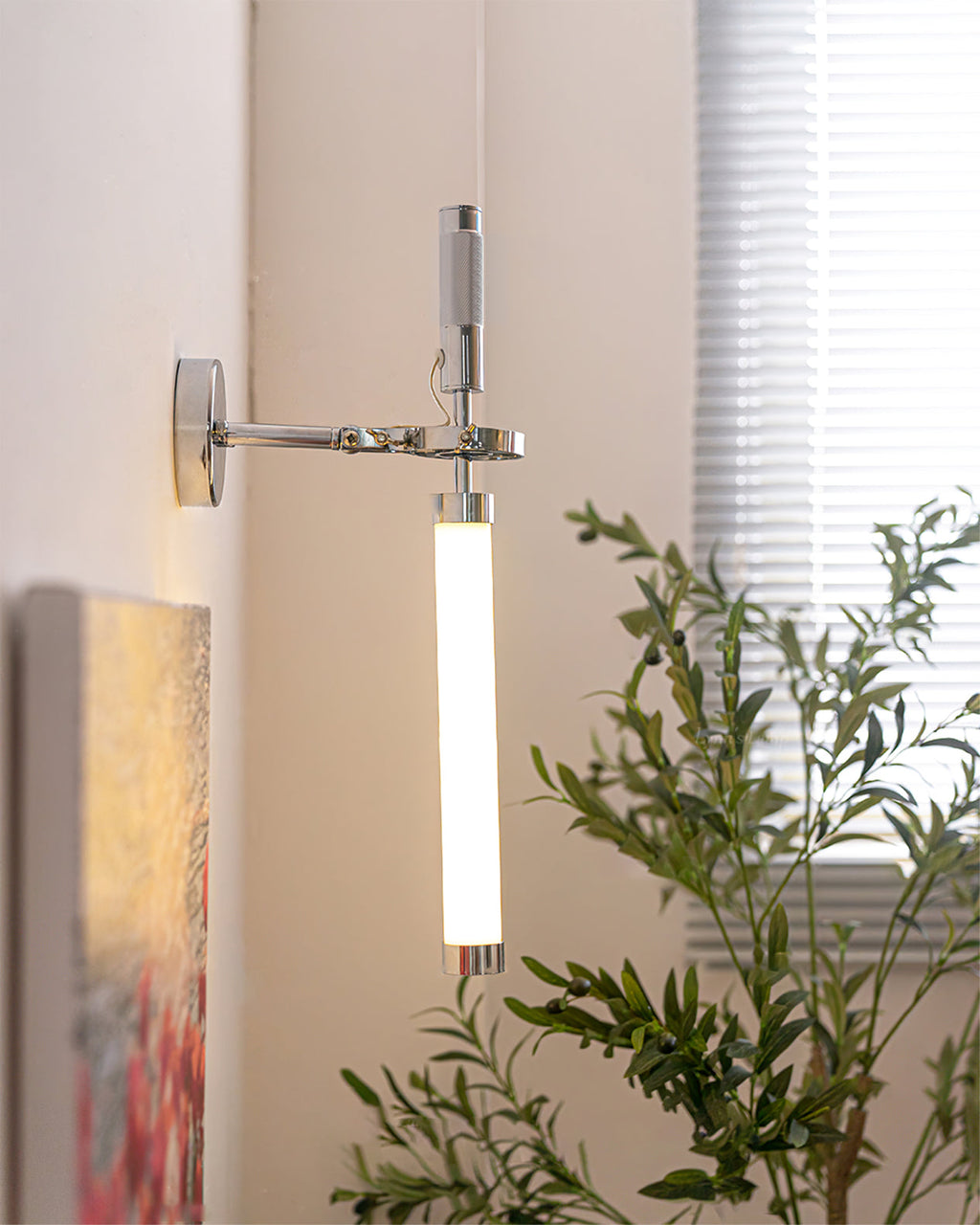 Skylark Wall Lamp