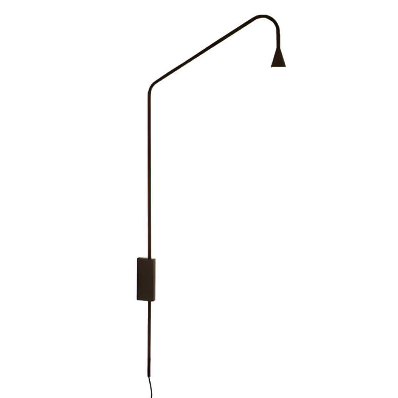 Svarna Wall Lamp