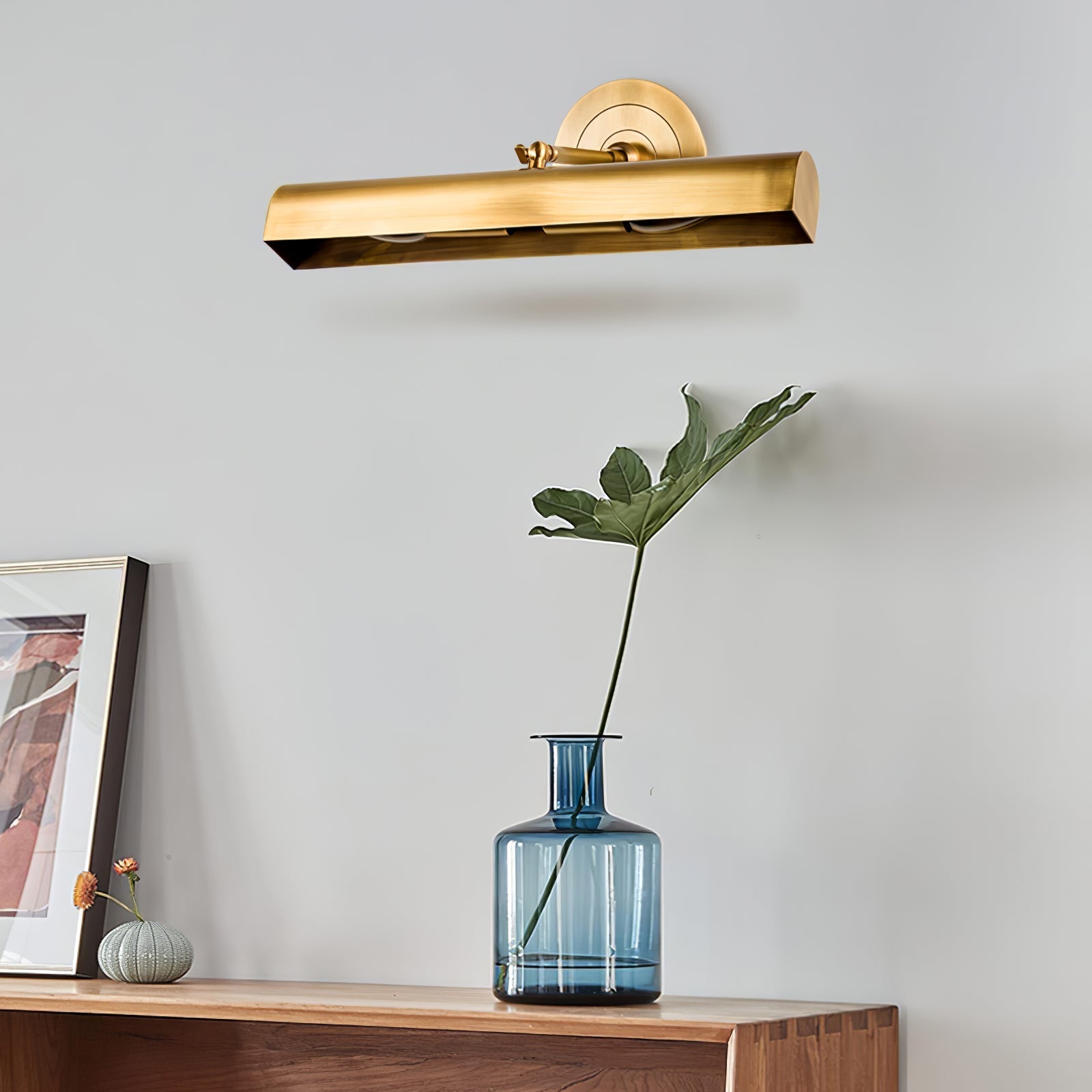 Swanson Wall Lamp