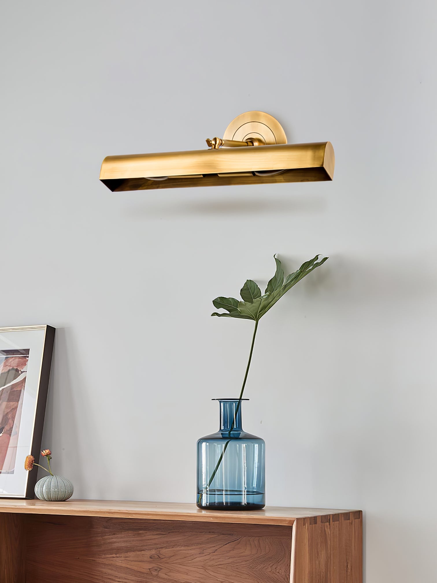 Swanson Wall Lamp