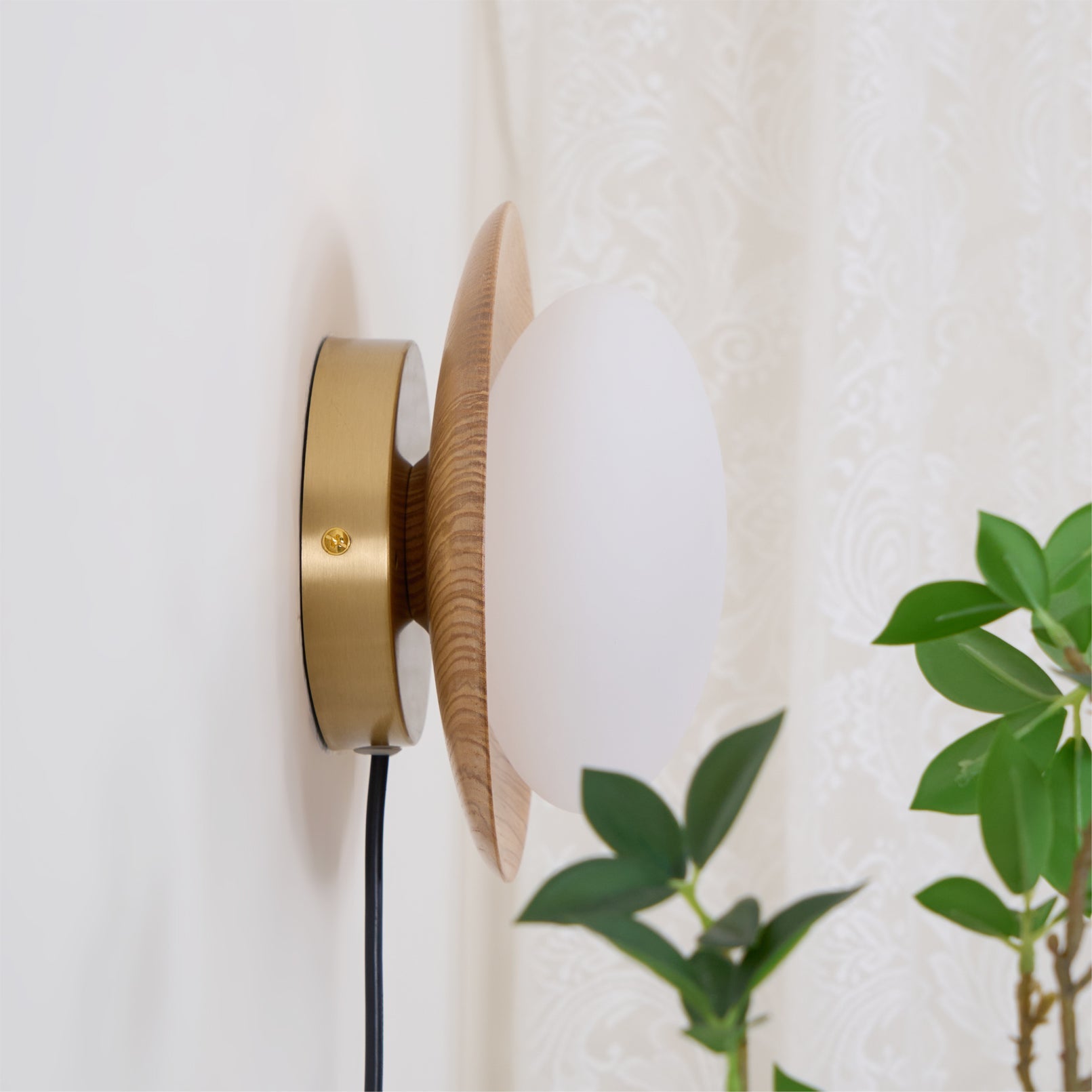 Tablet Plug In Wall Lamp