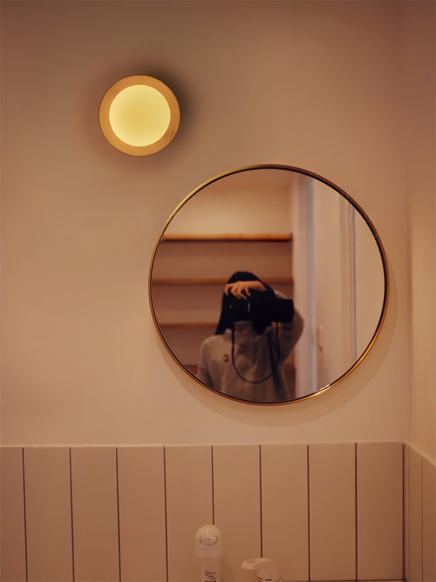 Tablet Wall Lamp