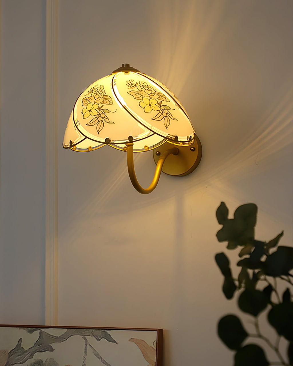 Tiffany Lily Wall Lamp