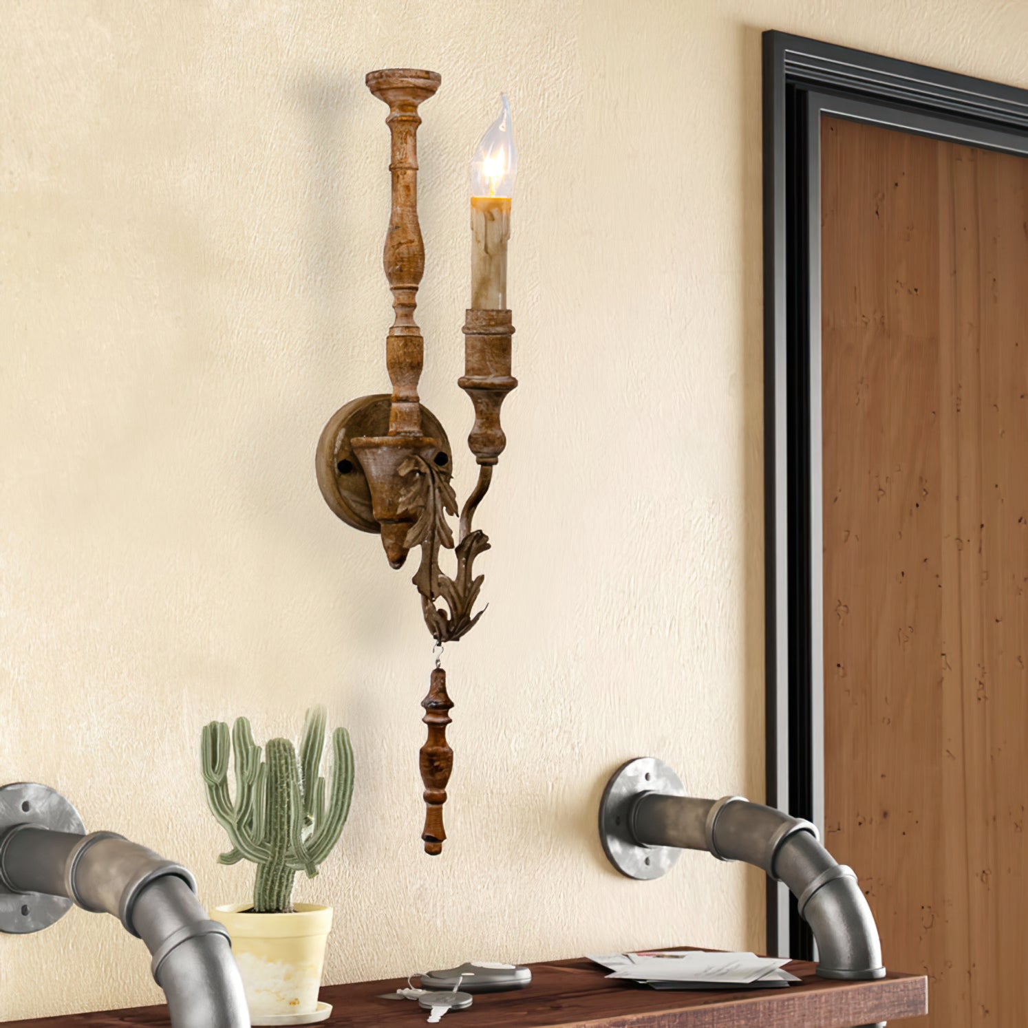Whitey Wall Lamp
