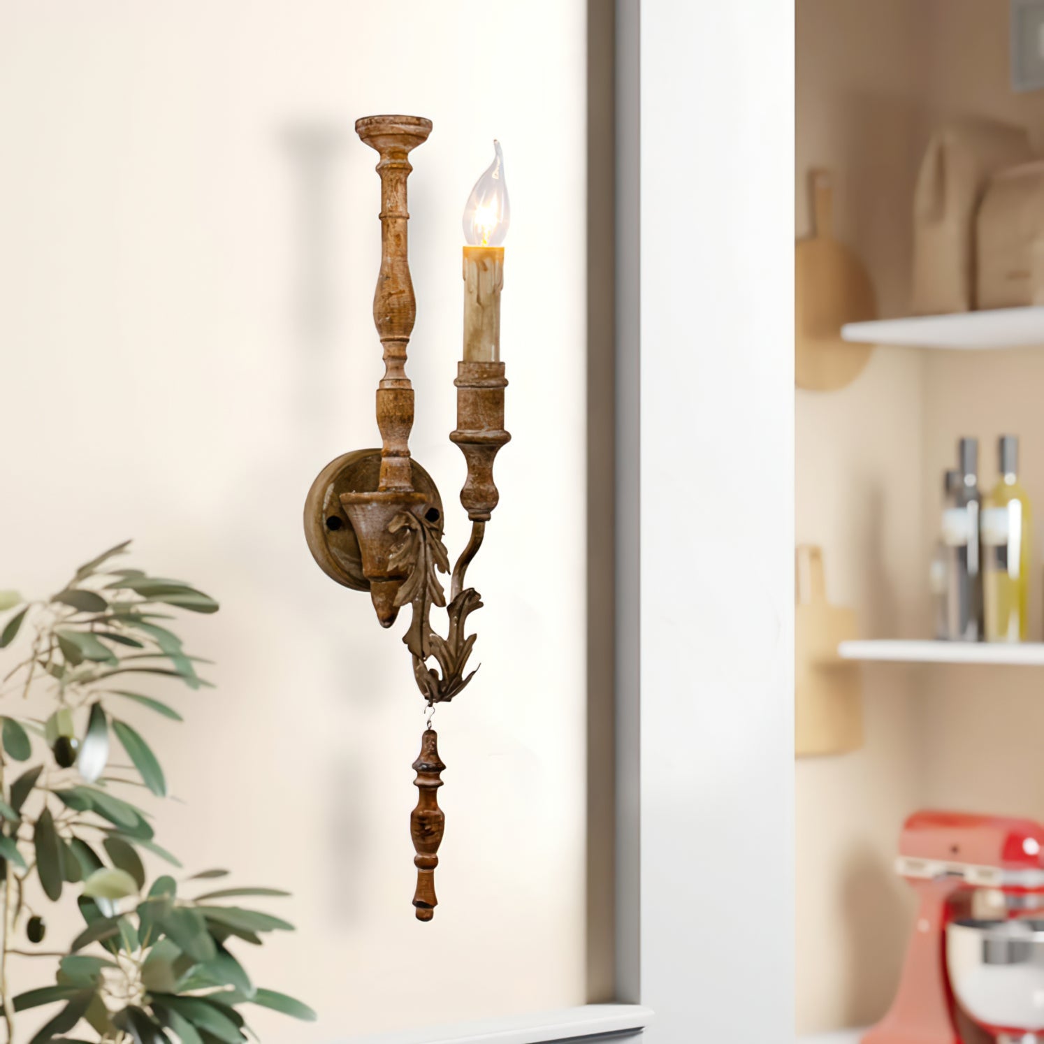 Whitey Wall Lamp