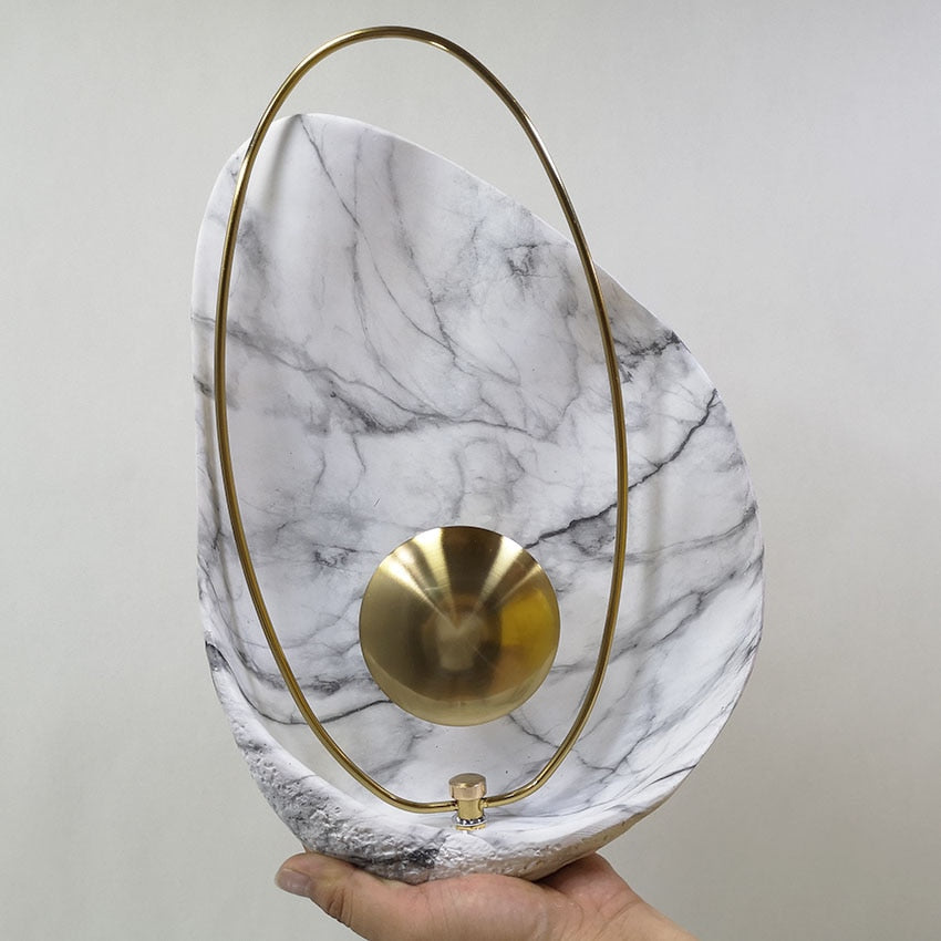 ZURI Wall Lamp