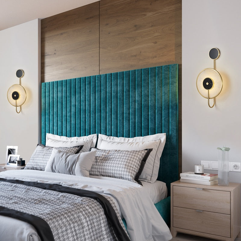 Eve Wall Lamp